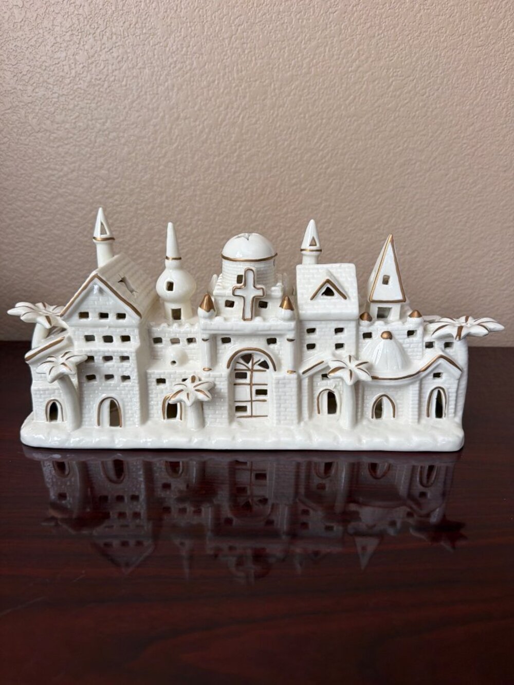 2005 JCPenney Town of Bethlehem Porcelain Nativity Set 12 Piece Gold - Picture 5 of 16